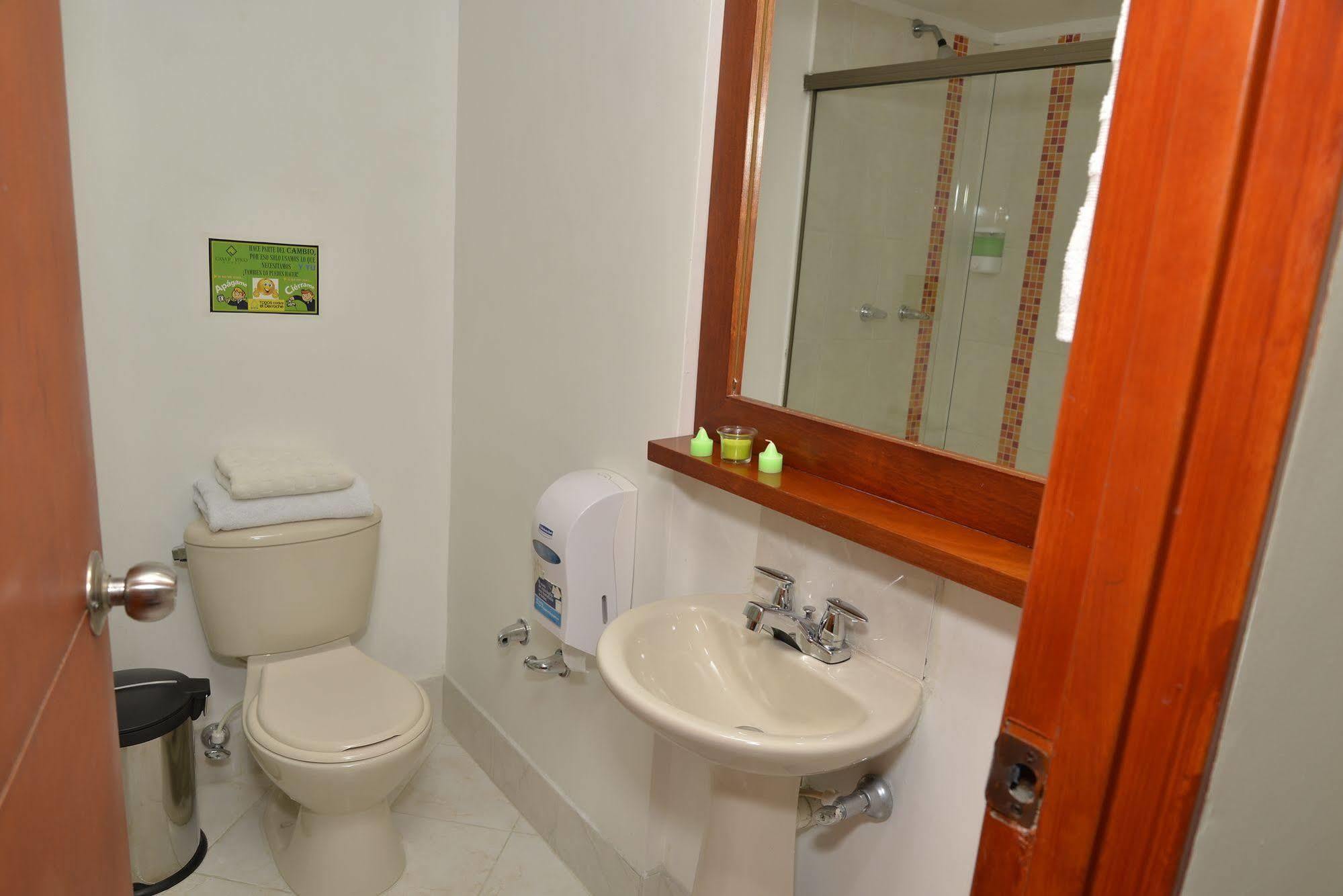 Casa Portico Otel Medellín Dış mekan fotoğraf